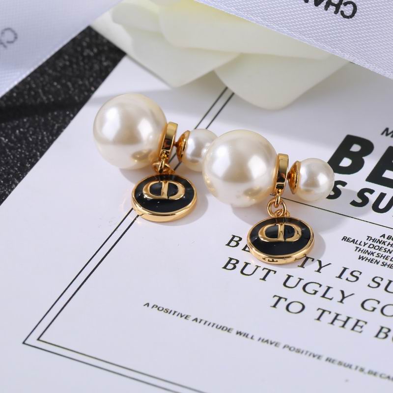 Dior Earring 04lyr231